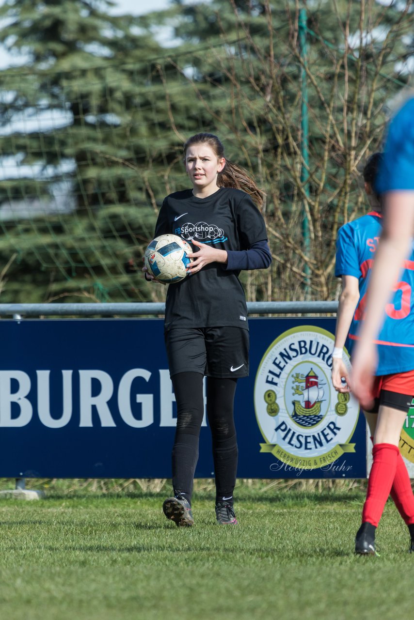 Bild 241 - C-Juniorinnen SV Steinhorst/Labenz - TSV Friedrichsberg-Busdorf : Ergebnis: 5:0